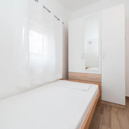 Banic By Interhome