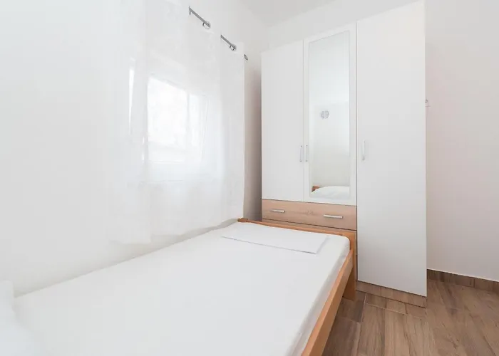 Banic By Interhome